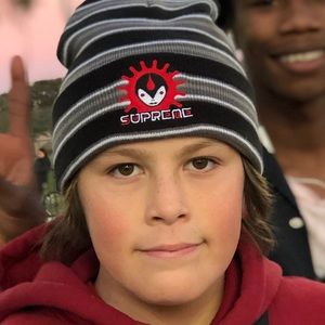 Meet your Posher, Max